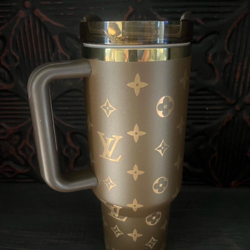 Stanley x LV Metallic Brown Tumbler with Gold Logo includes lid and straw - Picture 2 of 9